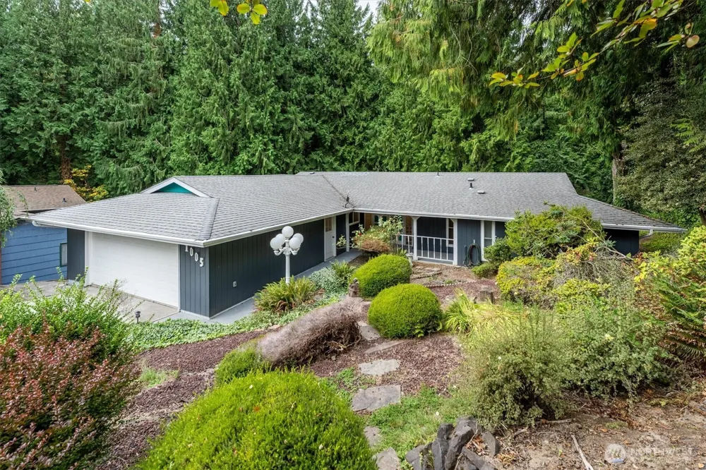 1005 22nd Avenue Kelso, WA 98626