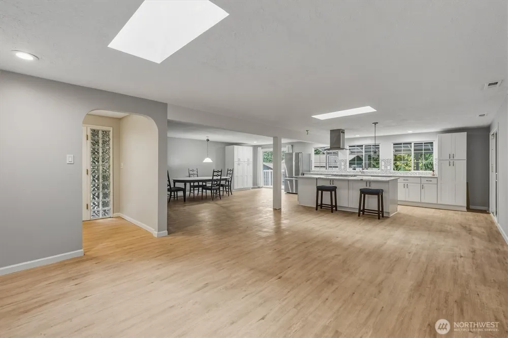 1005 22nd Avenue Kelso, WA 98626