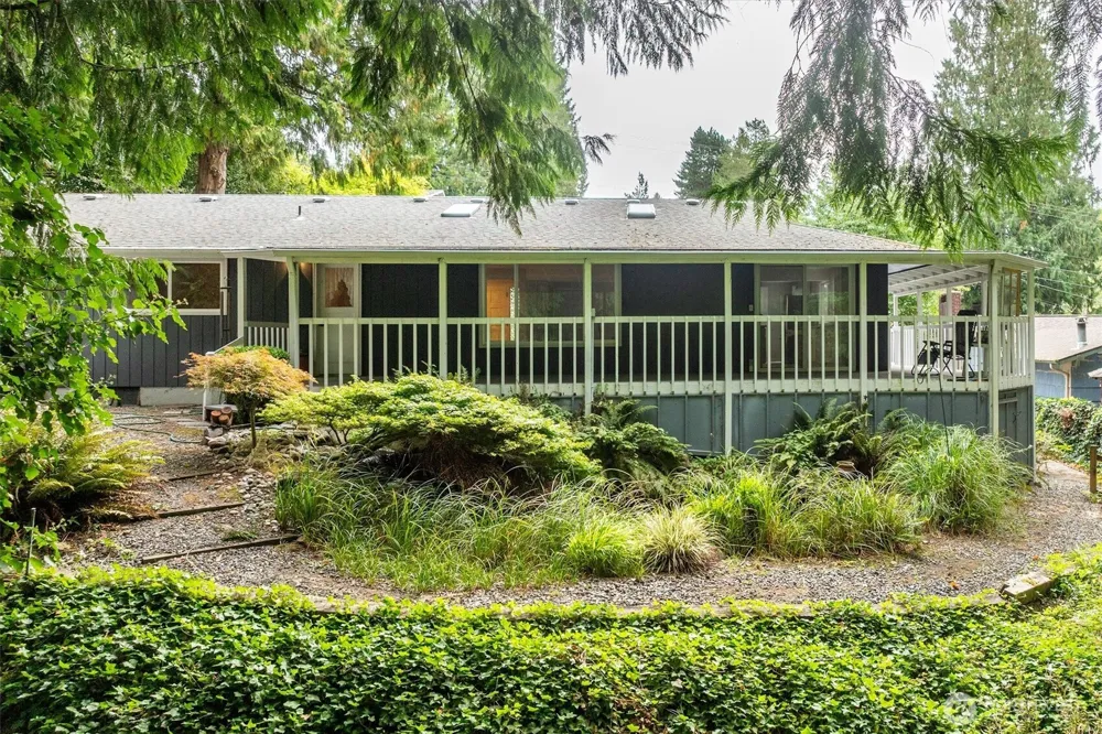 1005 22nd Avenue Kelso, WA 98626