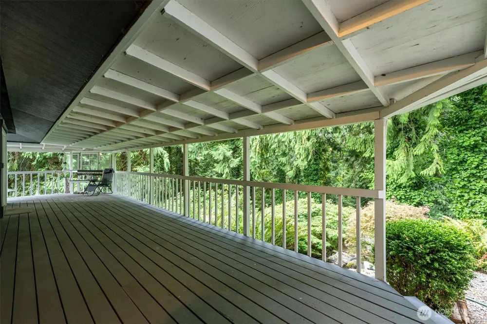 1005 22nd Avenue Kelso, WA 98626
