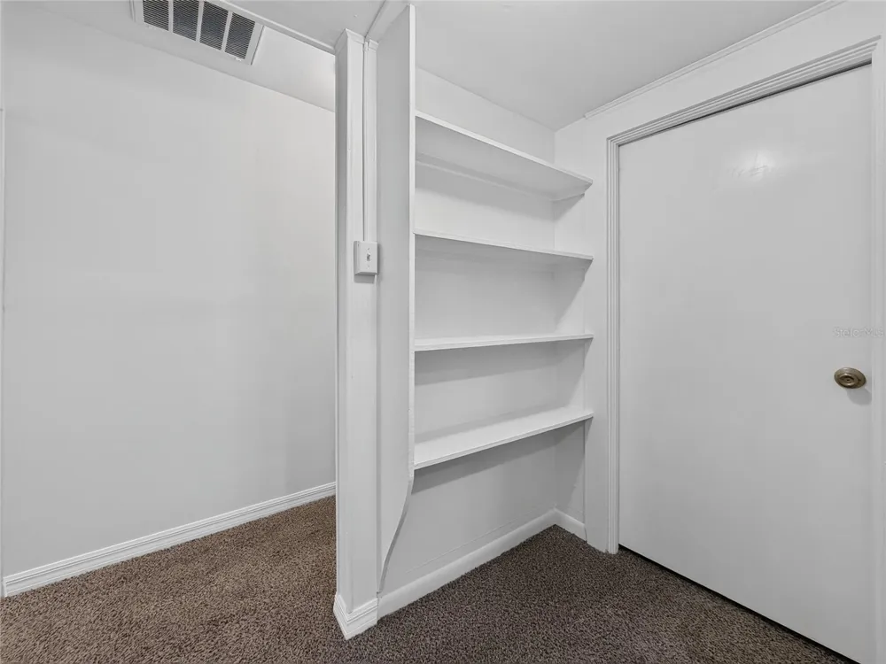 325 S 2ND STREET Leesburg, FL 34748