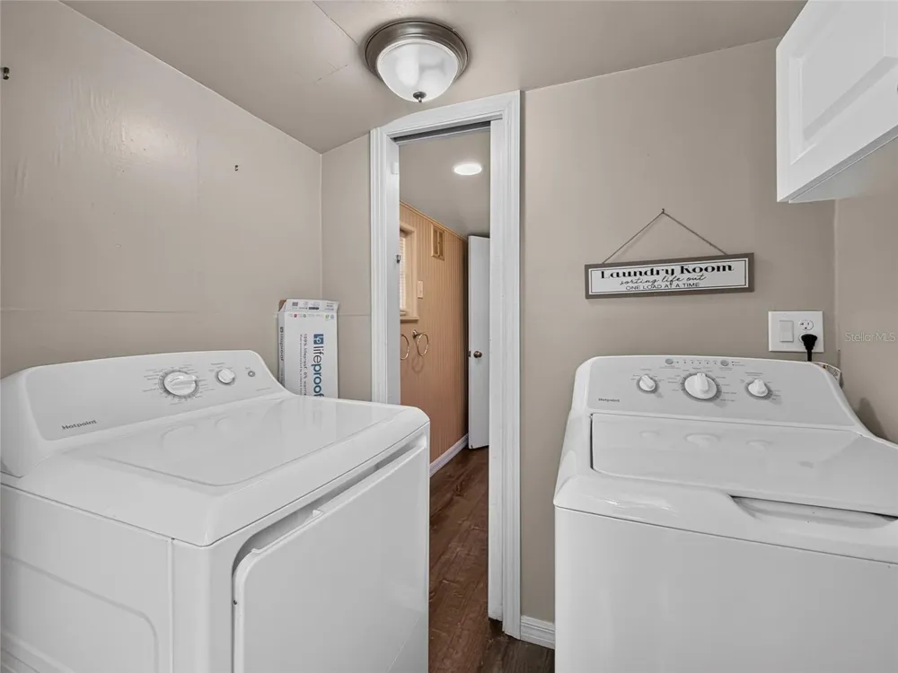 325 S 2ND STREET Leesburg, FL 34748
