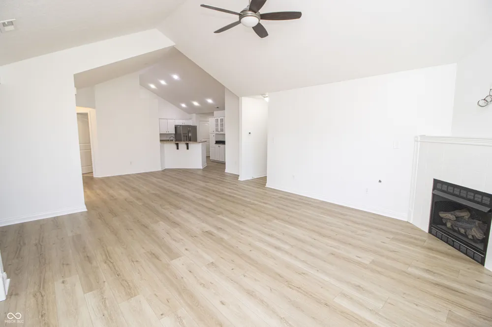 13895 Rue Charlot Lane McCordsville, IN 46055