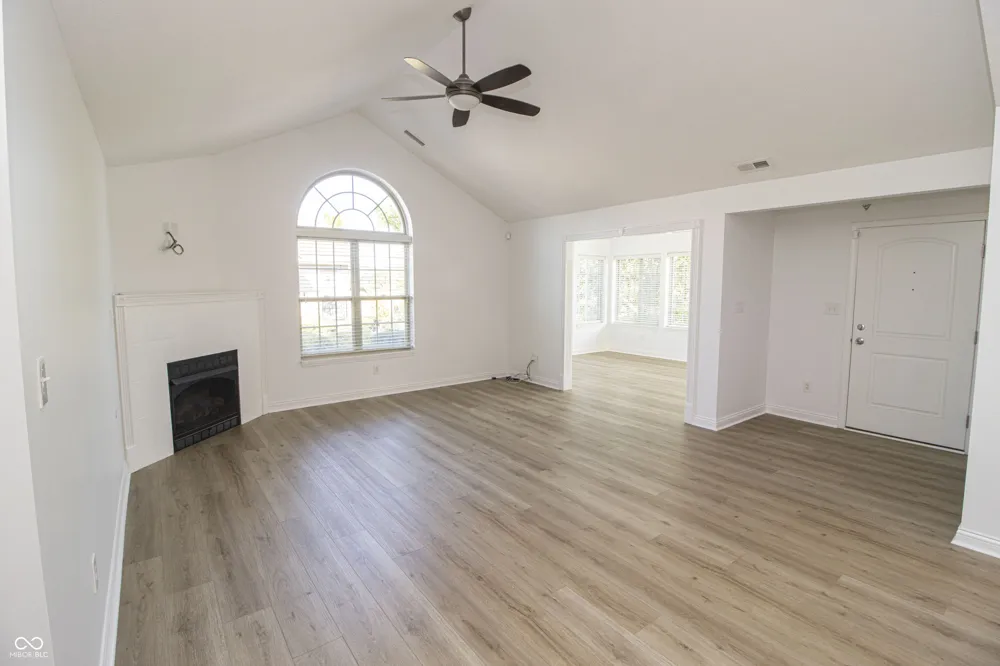 13895 Rue Charlot Lane McCordsville, IN 46055