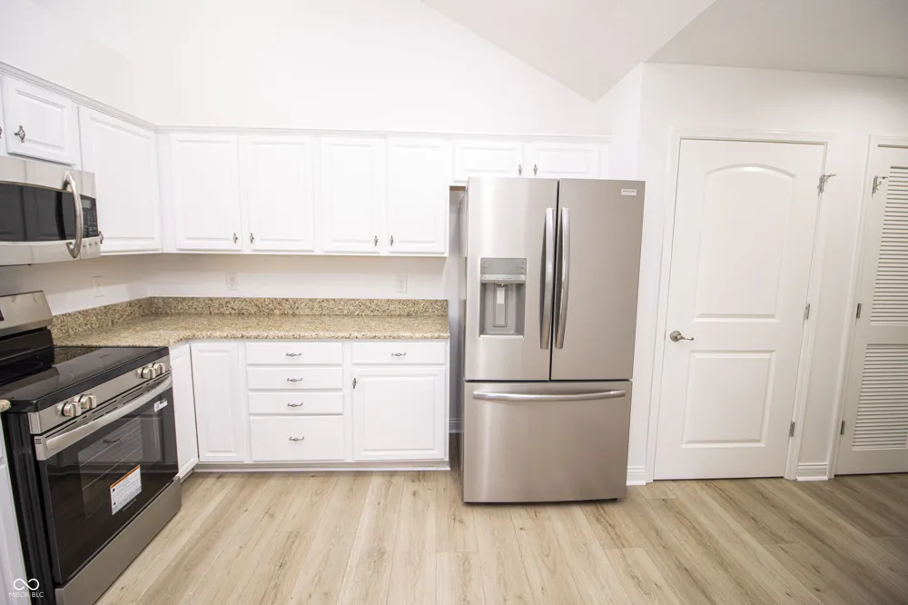 13895 Rue Charlot Lane McCordsville, IN 46055