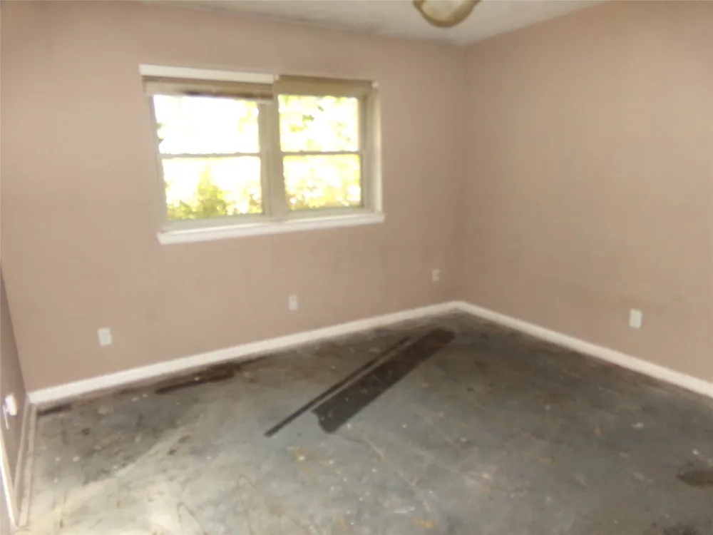 211 S Alexander Avenue Duncanville, TX 75116