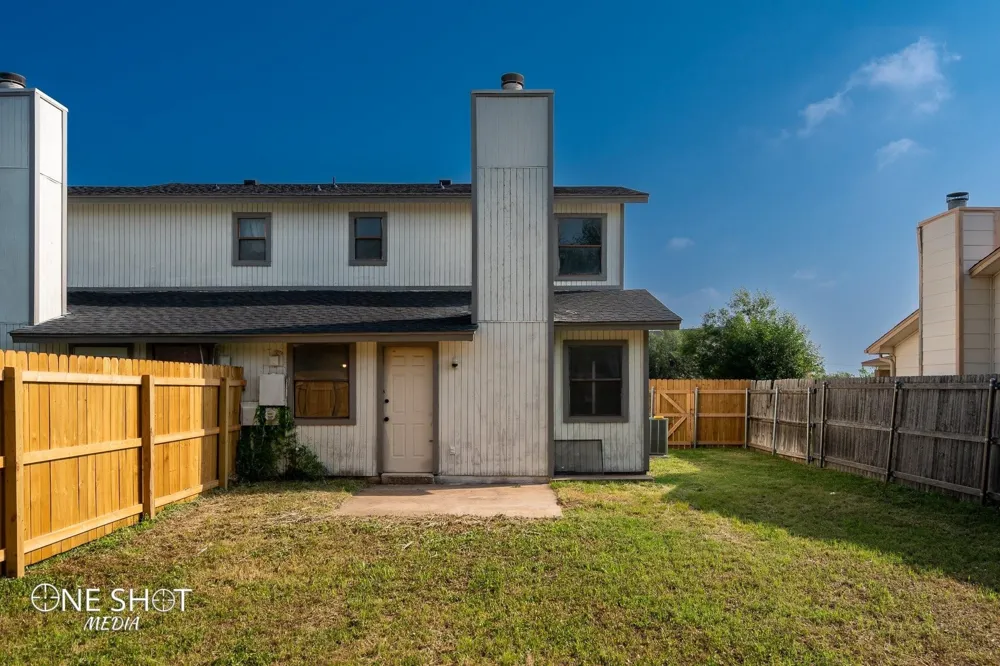 1359 Yeomans Road Abilene, TX 79602