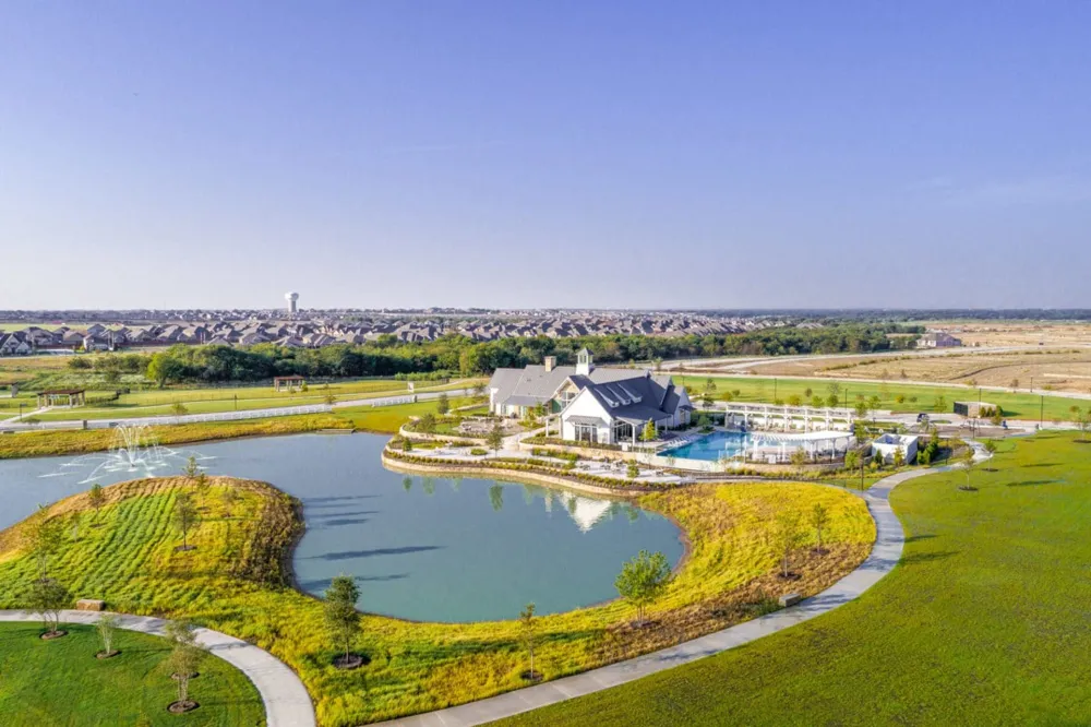 1625 Windflower Drive Aubrey, TX 76227