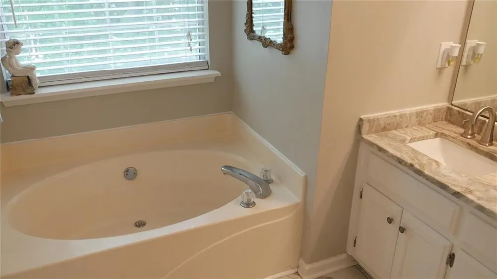 3257 Camens Way Buford, GA 30519