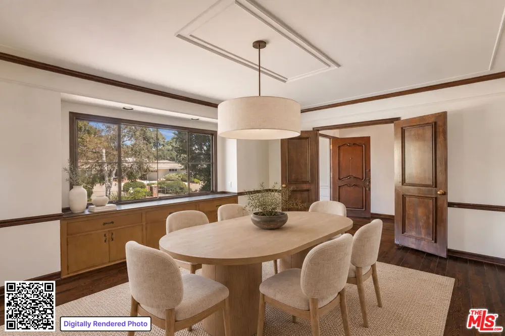 676 Elkins Road Los Angeles, CA 90049