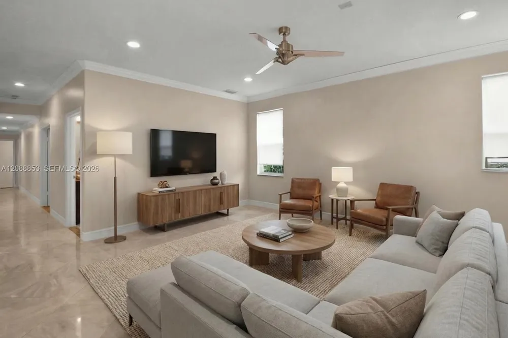 523 Stonemont Dr Weston, FL 33326