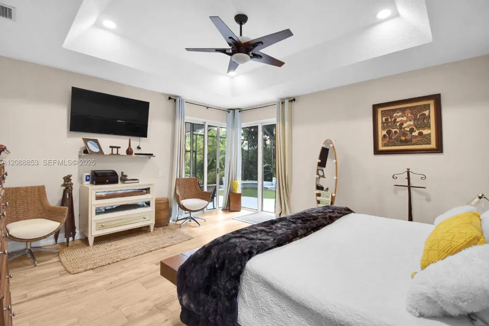523 Stonemont Dr Weston, FL 33326