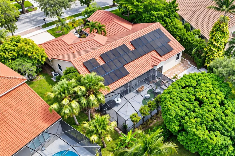 523 Stonemont Dr Weston, FL 33326