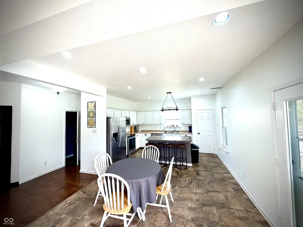 15098 Redcliff Drive Noblesville, IN 46062