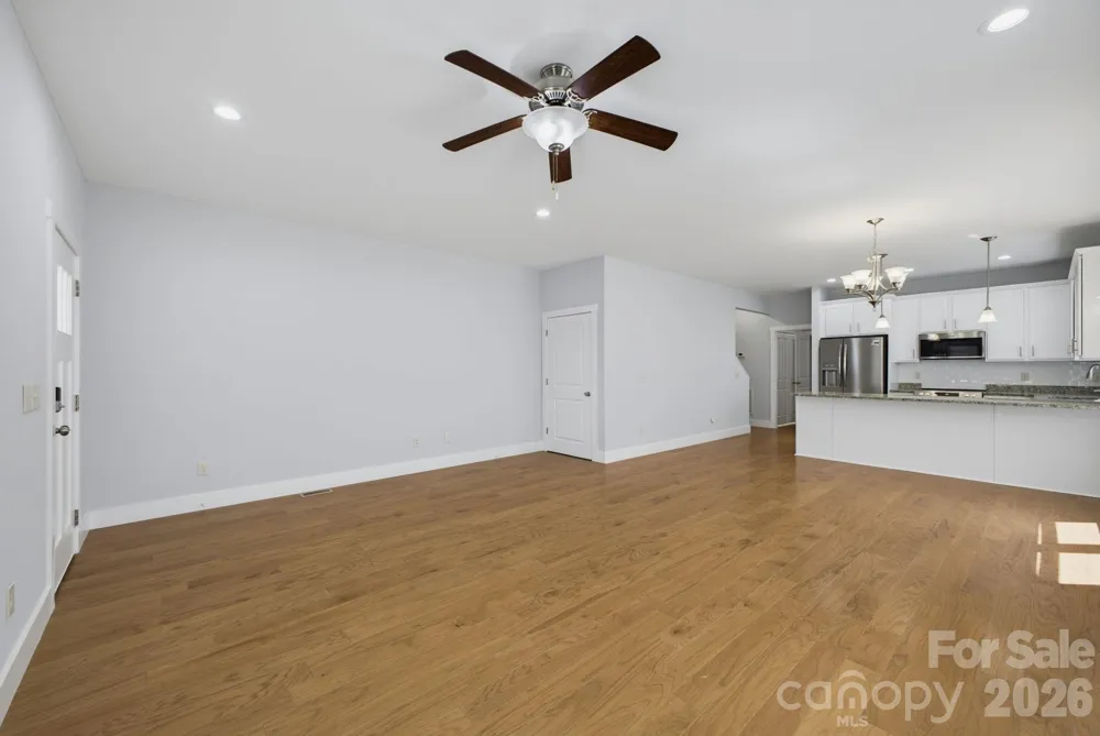 25 Gratitude Drive Asheville, NC 28806