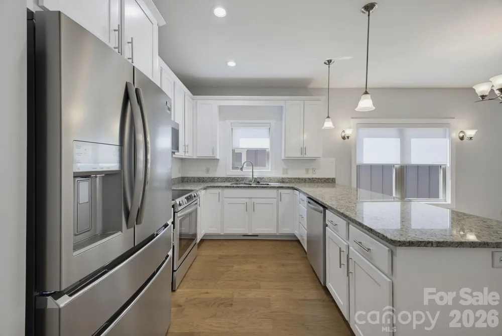25 Gratitude Drive Asheville, NC 28806