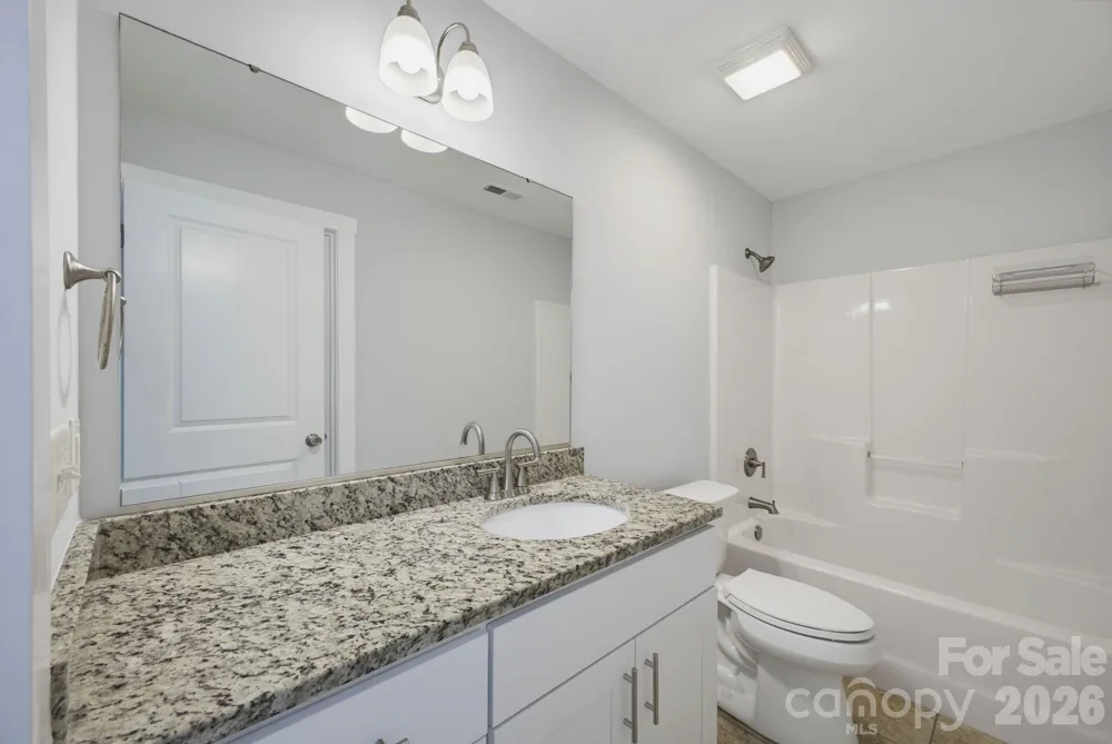 25 Gratitude Drive Asheville, NC 28806