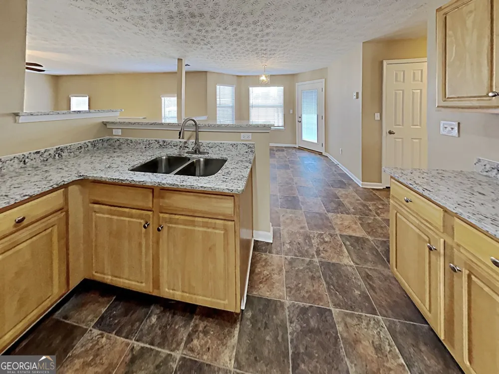 160 Long DR Covington, GA 30016