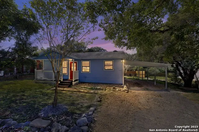 731 Hillside Loop Canyon Lake, TX 78133