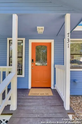 731 Hillside Loop Canyon Lake, TX 78133