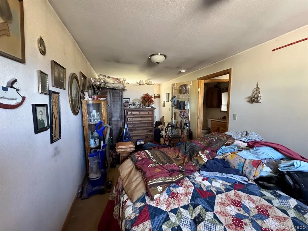 402 South Street Silver Cliff, CO 81252