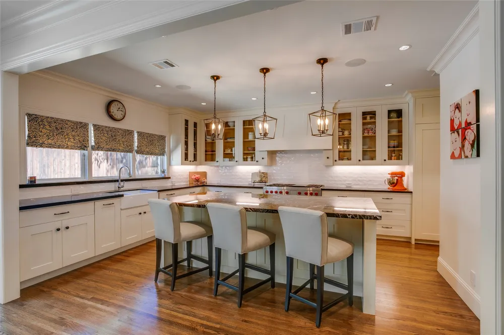 4119 Rock Creek Drive Dallas, TX 75204