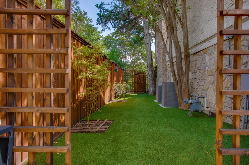 4119 Rock Creek Drive Dallas, TX 75204