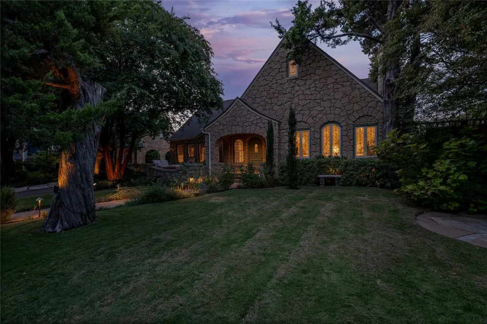 4119 Rock Creek Drive Dallas, TX 75204