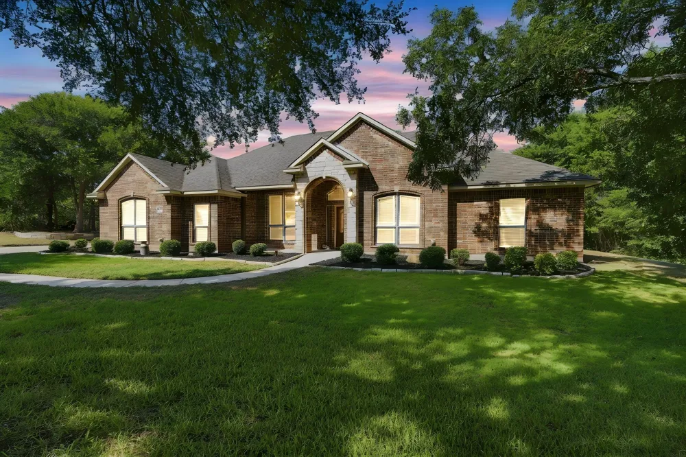 4031 Morgans Way Midlothian, TX 76065
