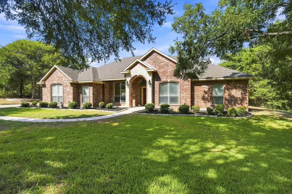 4031 Morgans Way Midlothian, TX 76065