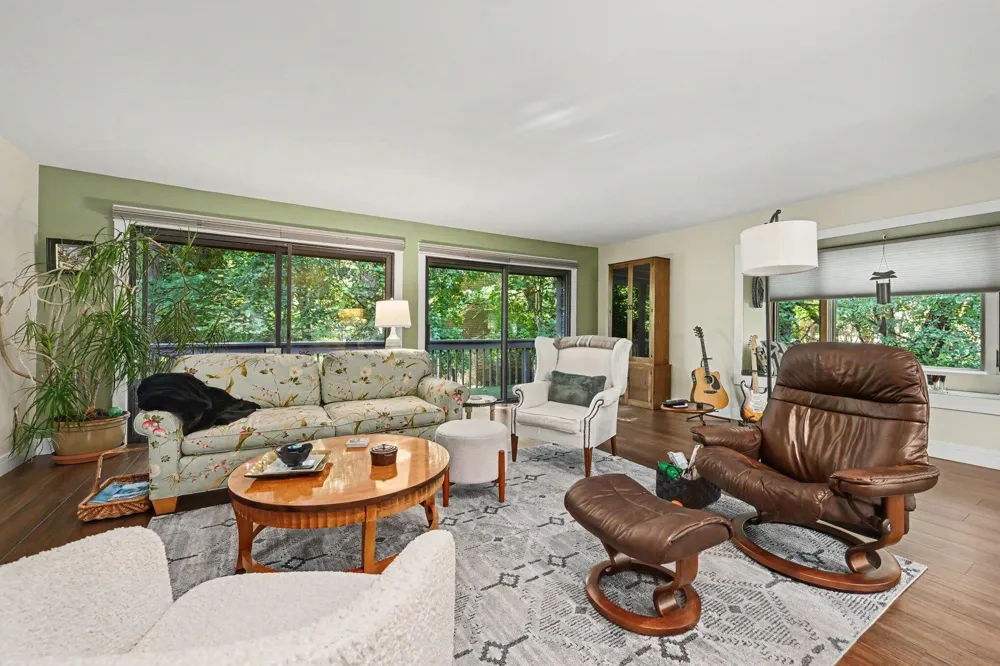 1020 Essex Circle #26 Kalamazoo, MI 49008