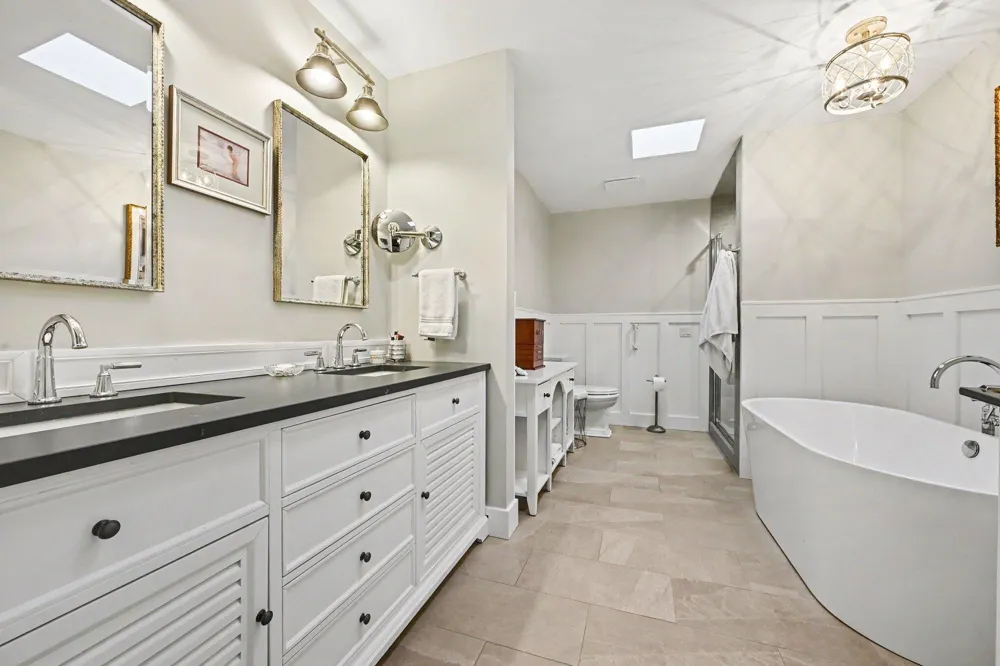 1020 Essex Circle #26 Kalamazoo, MI 49008