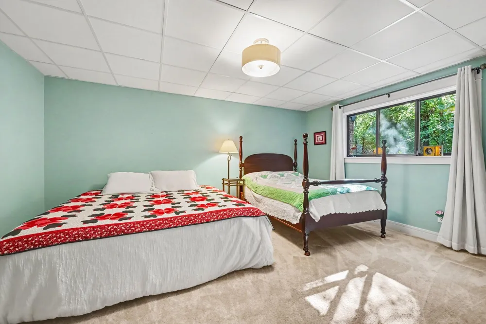 1020 Essex Circle #26 Kalamazoo, MI 49008