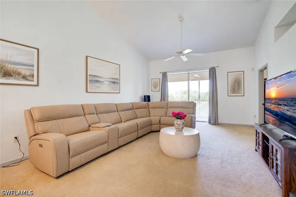 Robin Hood Circle #202 Naples, FL 34104