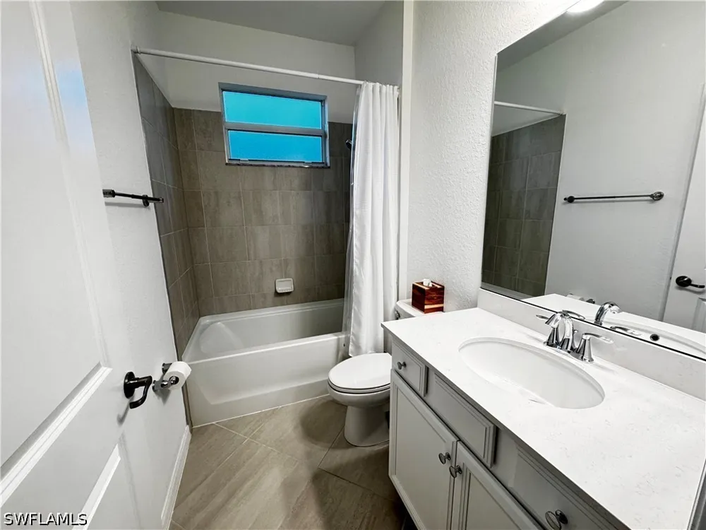 Address Not Shown Naples, FL 34120