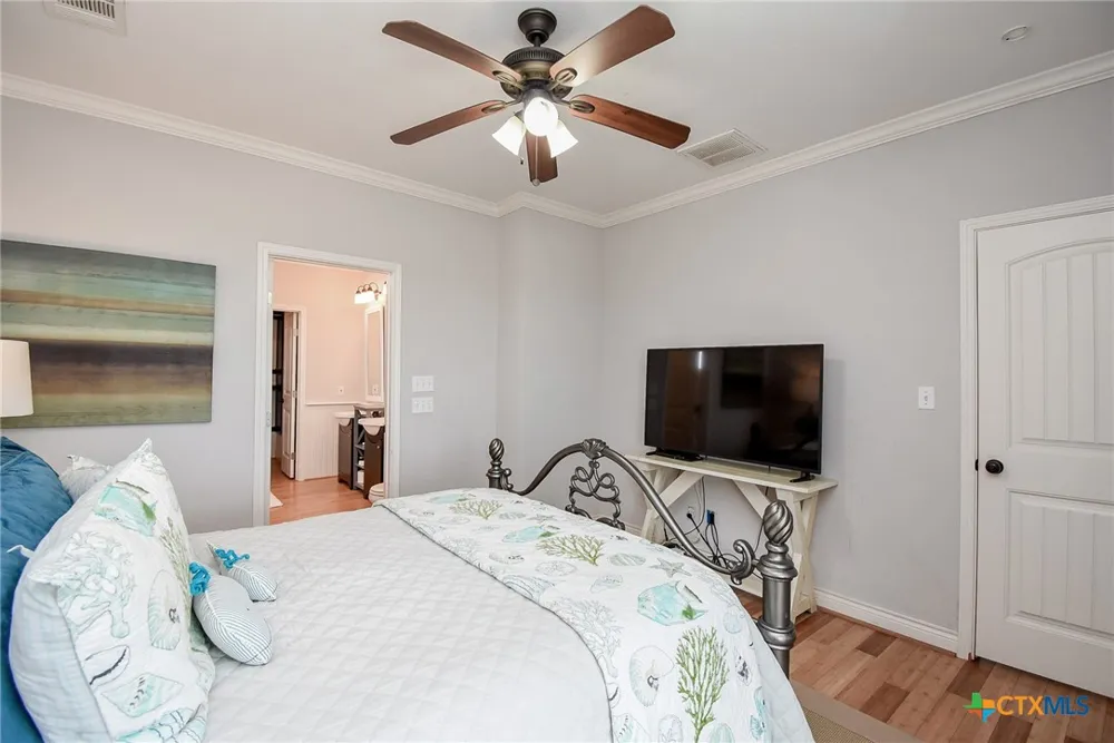 965 Porpoise Drive Palacios, TX 77465