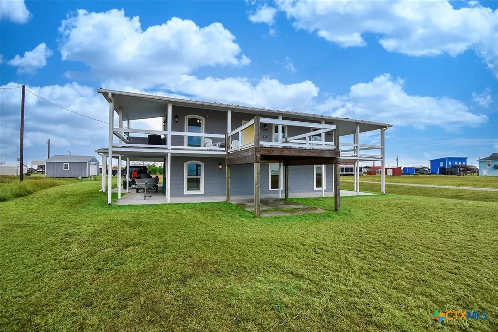 965 Porpoise Drive Palacios, TX 77465