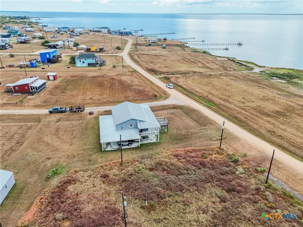 965 Porpoise Drive Palacios, TX 77465