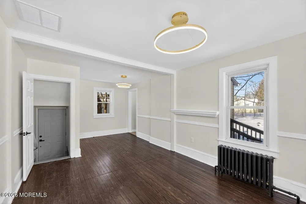 36 E Park Avenue Lindenwold, NJ 08021