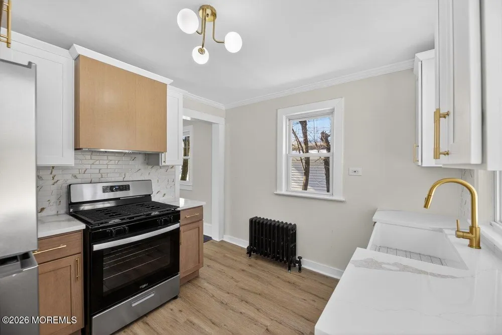 36 E Park Avenue Lindenwold, NJ 08021