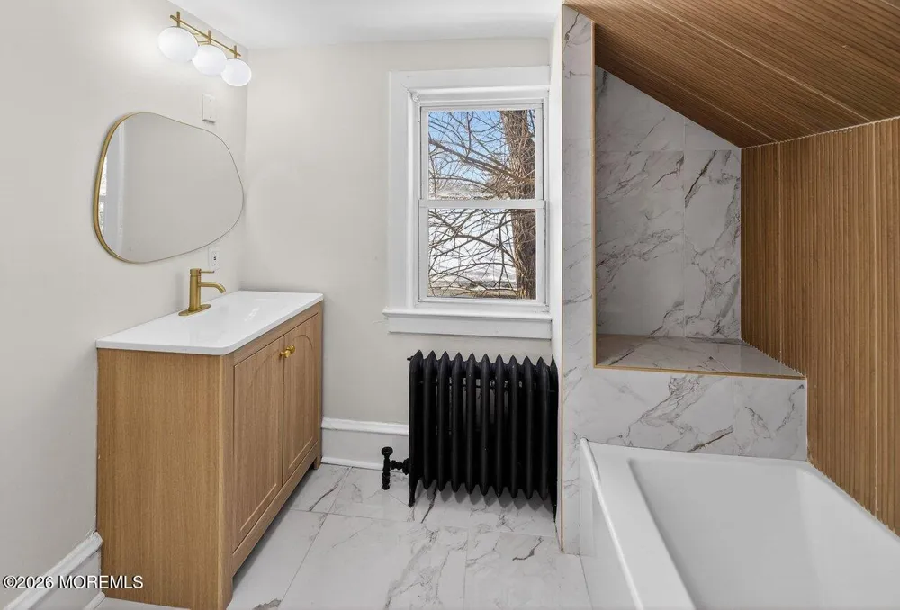 36 E Park Avenue Lindenwold, NJ 08021