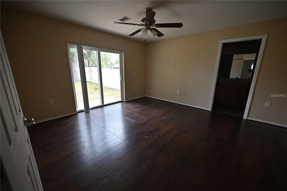 5302 SCHOOL ROAD New Port Richey, FL 34652