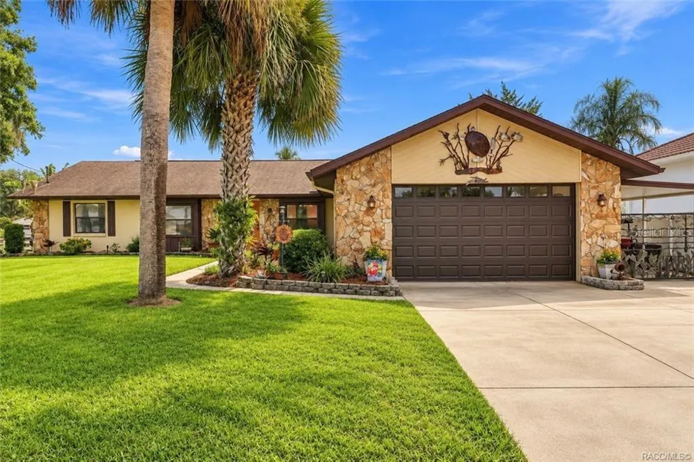 9150 W HARBOR ISLE COURT Crystal River, FL 34429