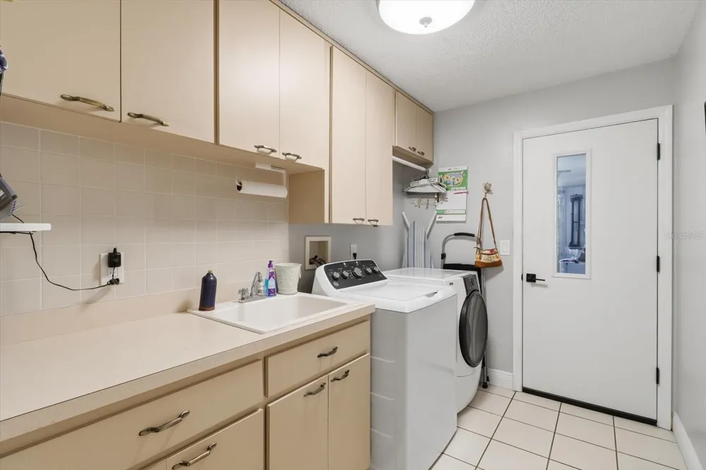 9150 W HARBOR ISLE COURT Crystal River, FL 34429