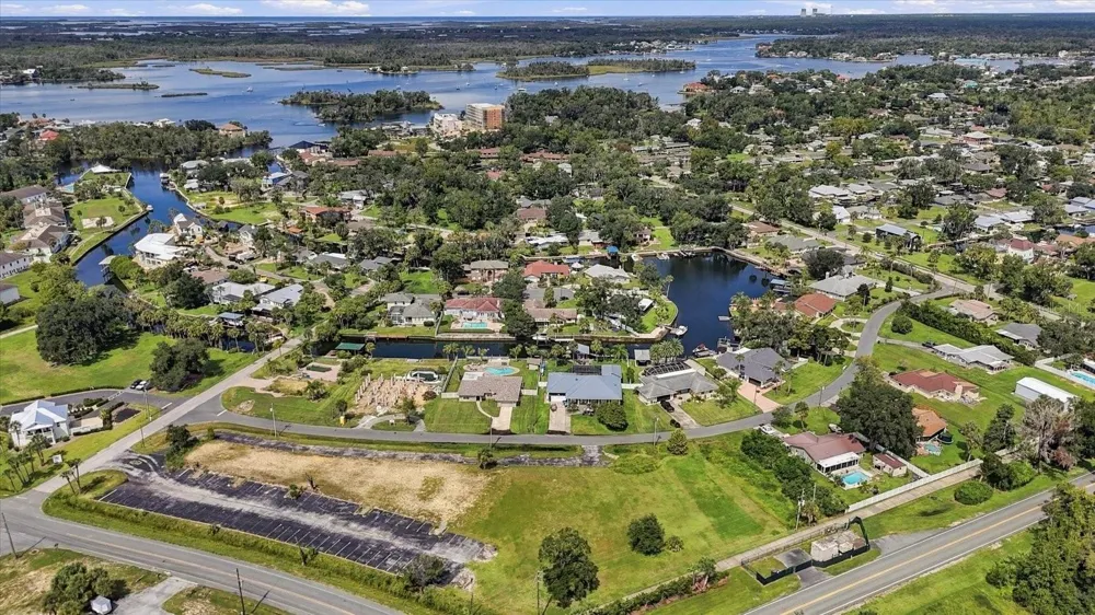 9150 W HARBOR ISLE COURT Crystal River, FL 34429