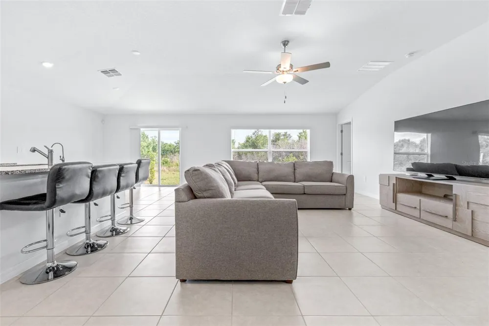 5182 FIDDLE FIG AVENUE Wimauma, FL 33598