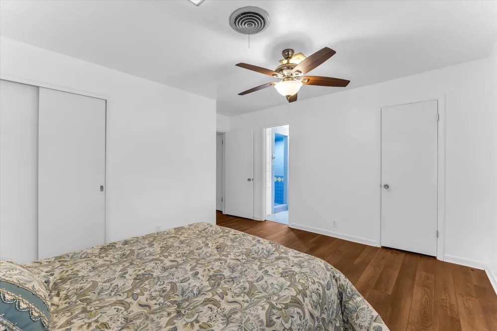 817 E Holly Lane Mexia, TX 76667