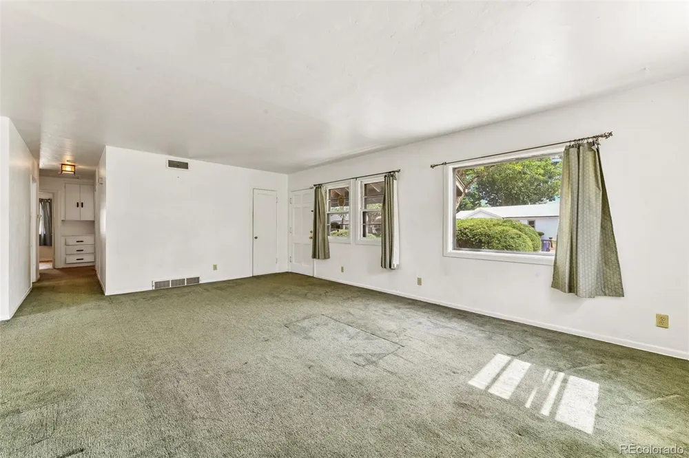 1563 S Newton Street Denver, CO 80219