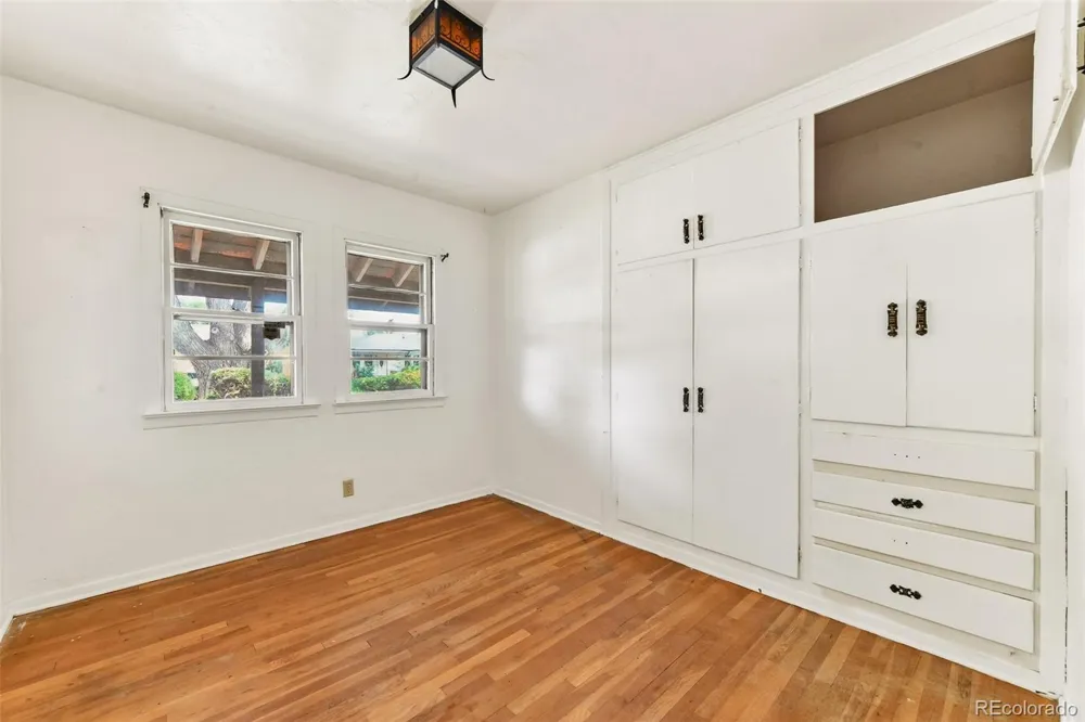 1563 S Newton Street Denver, CO 80219