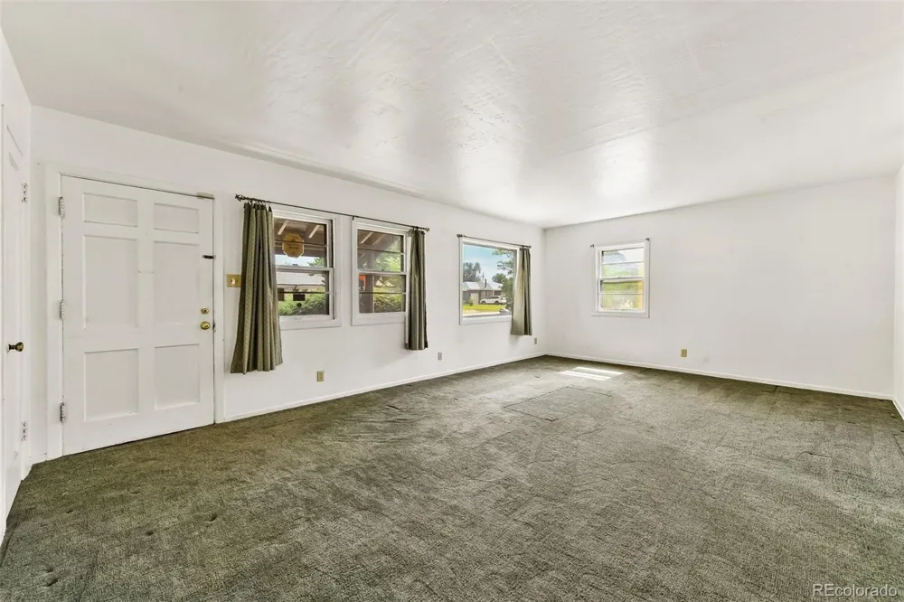 1563 S Newton Street Denver, CO 80219